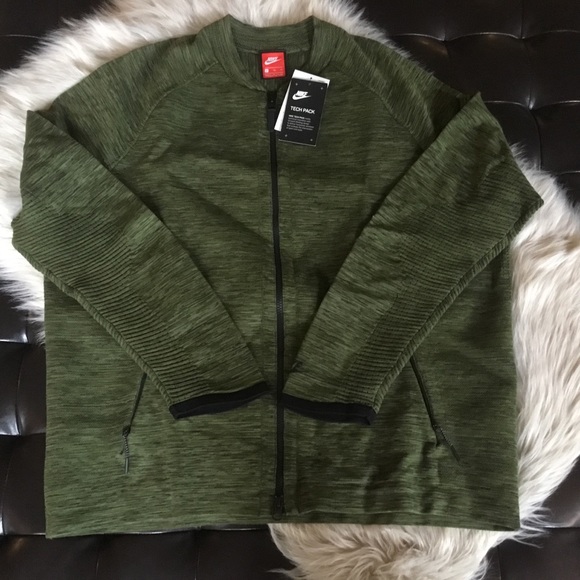 Nike Other - Nike Sportswear Tech Knit Bomber Jacket XL Green